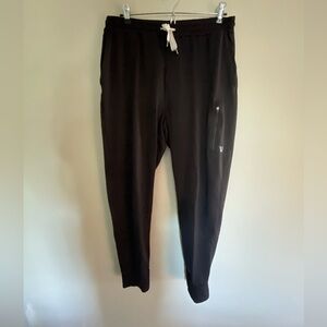 Vuori Men’s Black Sunday Performance Jogger